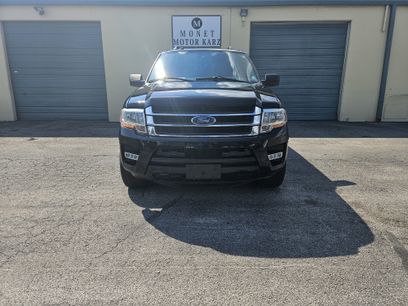 Used 2016 Ford Expedition XLT w/ Equipment Group 202A