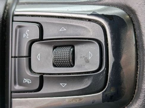 Used 2021 Chevrolet Silverado 1500 LT Trail Boss w/ Bed Protection Package AWD/4WD image 20
