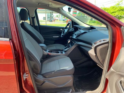 Used 2014 Ford Escape SE FWD image 33