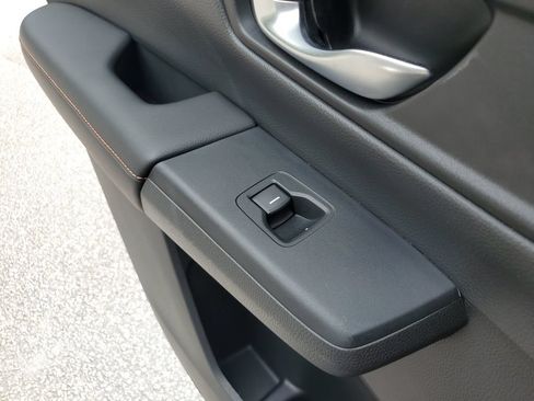 Used 2024 Honda CR-V Sport image 16