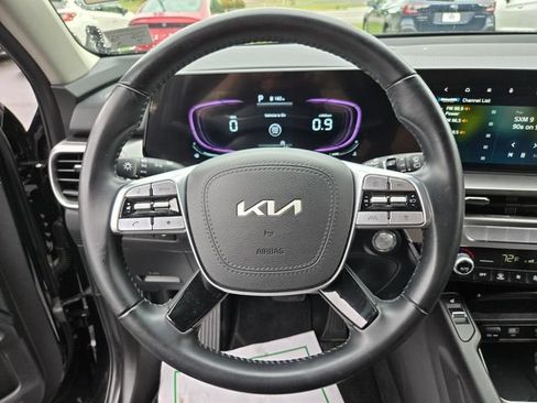 Used 2025 Kia Telluride S AWD/4WD image 33