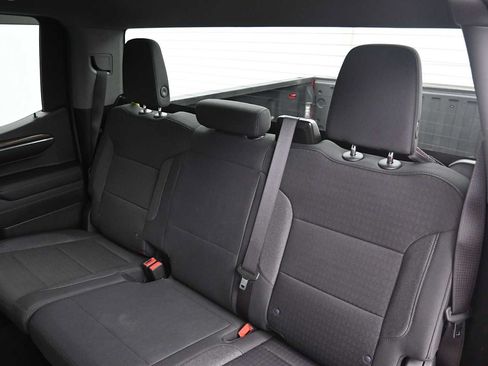 Used 2023 Chevrolet Silverado 1500 LT AWD/4WD image 12