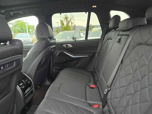 Used 2023 BMW X5 xDrive45e w/ Climate Comfort Package image 16