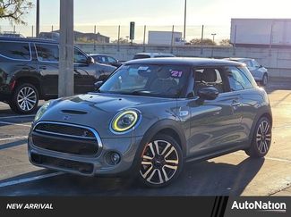Used 2021 MINI Cooper S w/ Signature Upholstery Package video 1