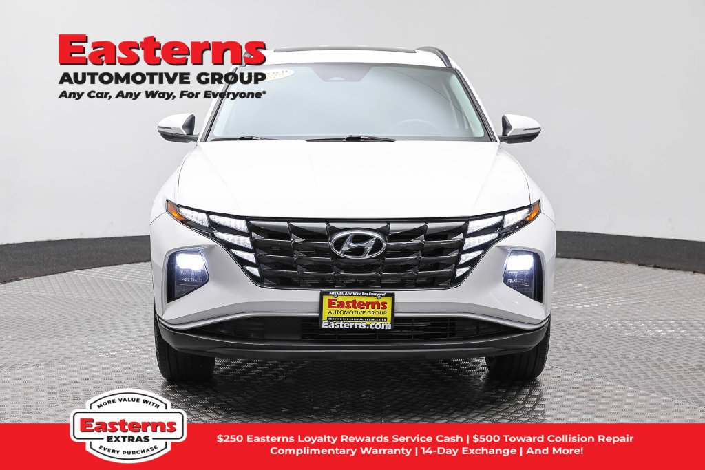 Used 2024 Hyundai Tucson SEL w/ Convenience Package AWD/4WD image 3