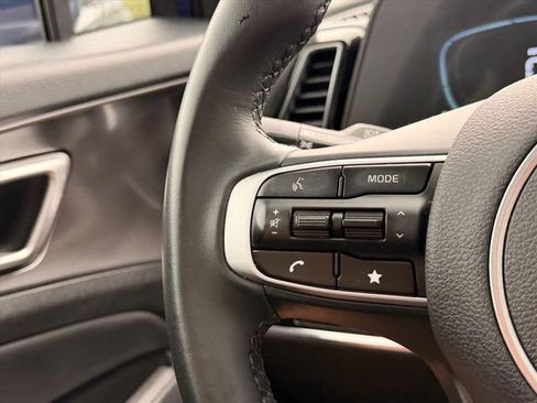 Used 2025 Kia Sportage EX w/ Premium Package AWD/4WD image 20