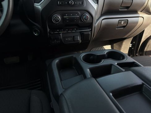 Used 2024 Chevrolet Silverado 1500 Custom AWD/4WD image 15