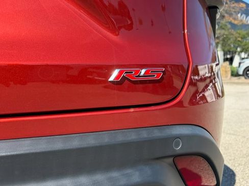 Used 2024 Chevrolet Trax RS w/ Driver Confidence Package FWD image 15