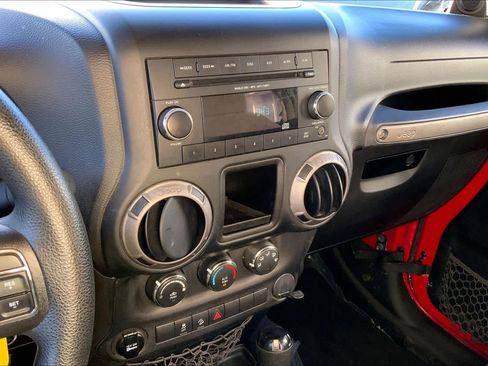 Used 2013 Jeep Wrangler Sport image 5