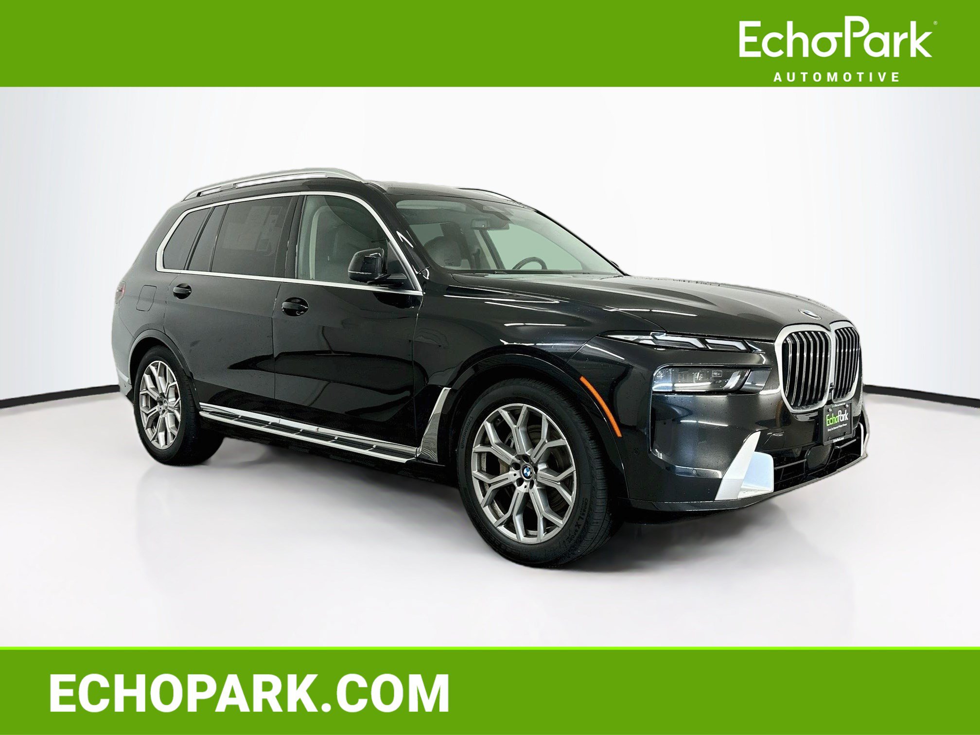 Used 2025 BMW X7 xDrive40i AWD/4WD image 1