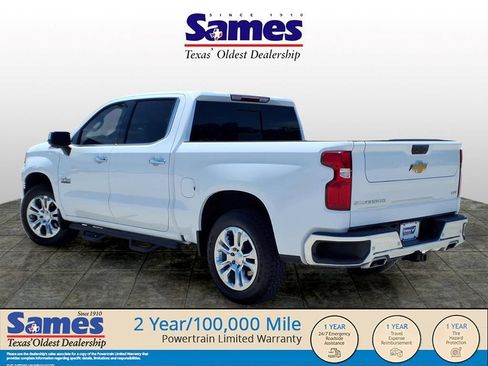 Used 2025 Chevrolet Silverado 1500 LTZ AWD/4WD image 5