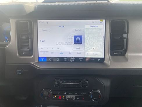 New 2026 Ford Bronco Outer Banks w/ Sasquatch Package image 18