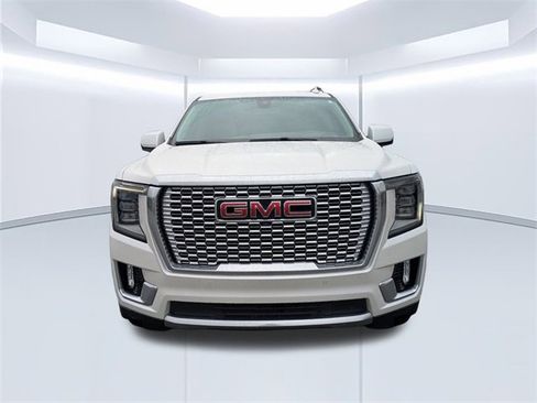 Used 2022 GMC Yukon Denali image 10