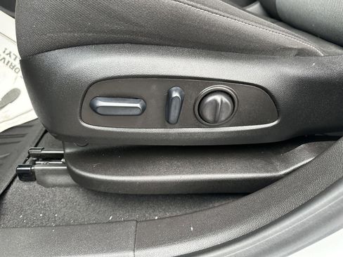 Used 2023 Chevrolet Blazer LT w/ Convenience Package image 27