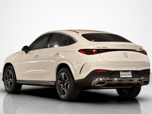 New 2026 Mercedes-Benz GLC 300 4MATIC image 3