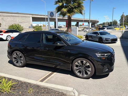 Used 2026 Audi Q8 Premium Plus w/ Premium Plus Package AWD/4WD image 5