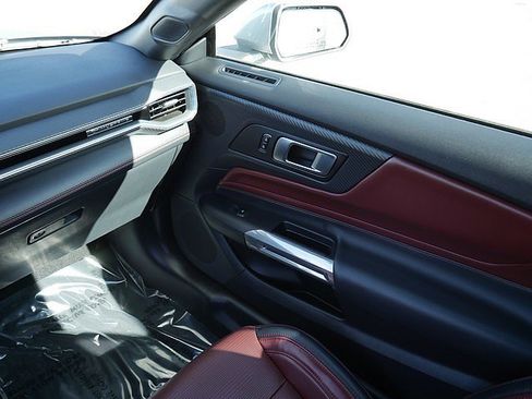 Used 2024 Ford Mustang GT Premium image 21