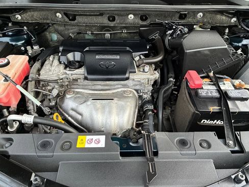 Used 2017 Toyota RAV4 Limited image 22