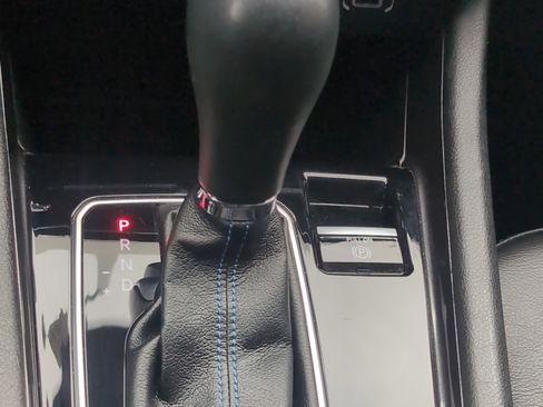 Used 2022 Jeep Compass Latitude image 25