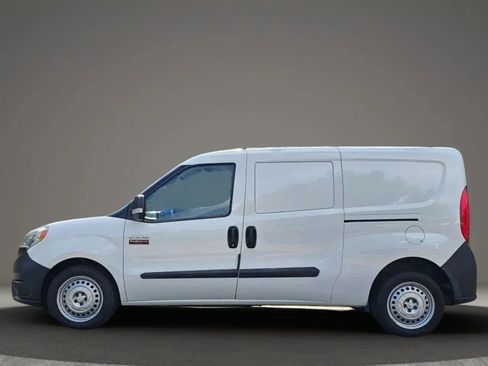 Used 2021 RAM ProMaster City Tradesman image 3