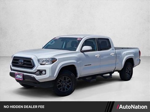 Used 2021 Toyota Tacoma SR5 AWD/4WD image 1