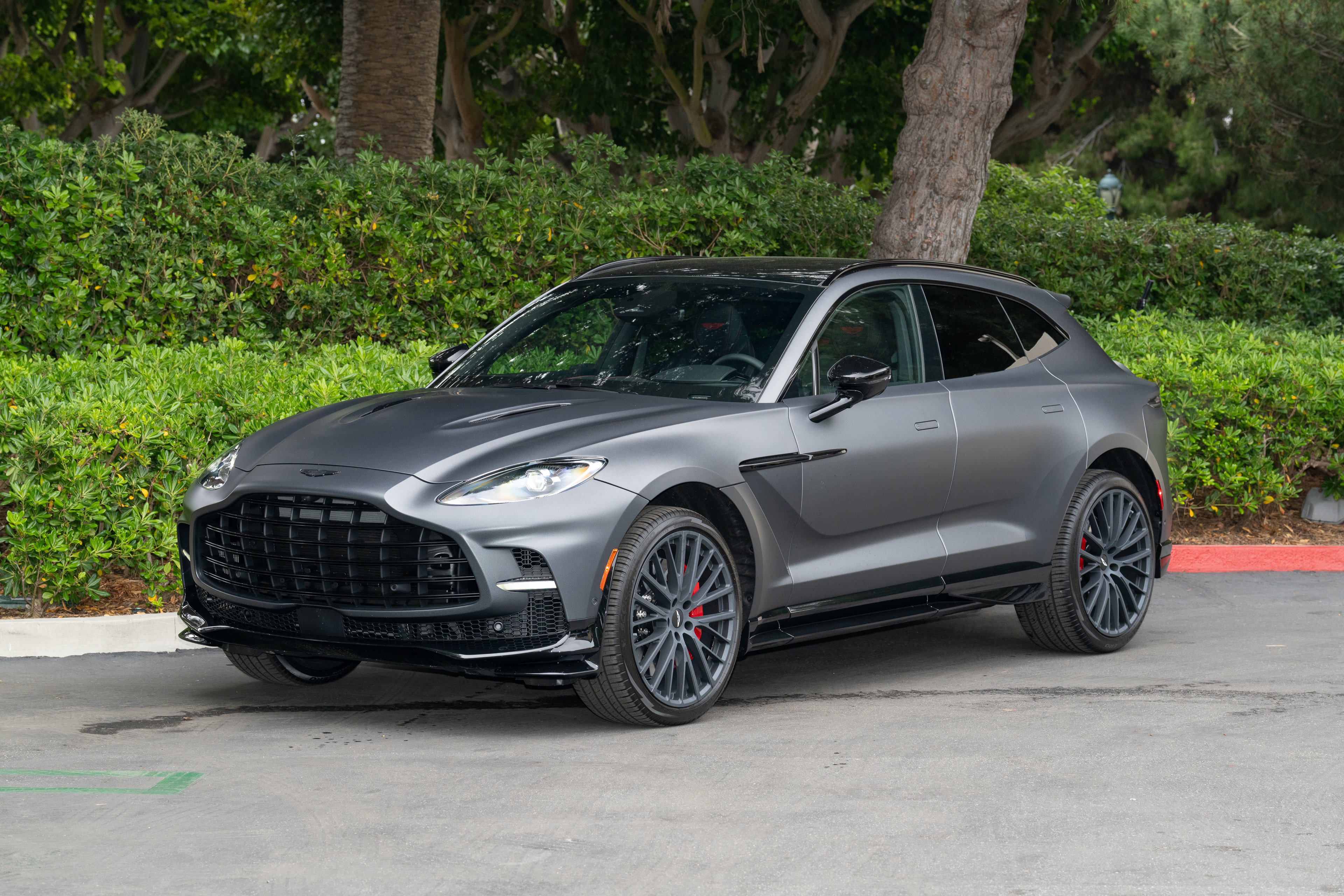 Used 2025 Aston Martin DBX 707 AWD/4WD image 33