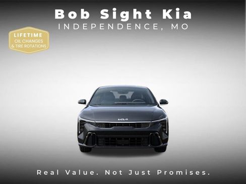 New 2025 Kia K4 GT-Line image 2