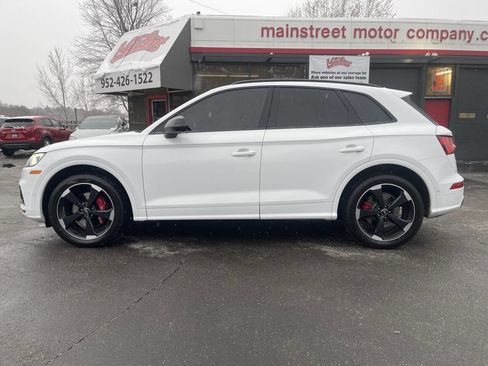 Used 2019 Audi SQ5 Prestige w/ Prestige Package image 6