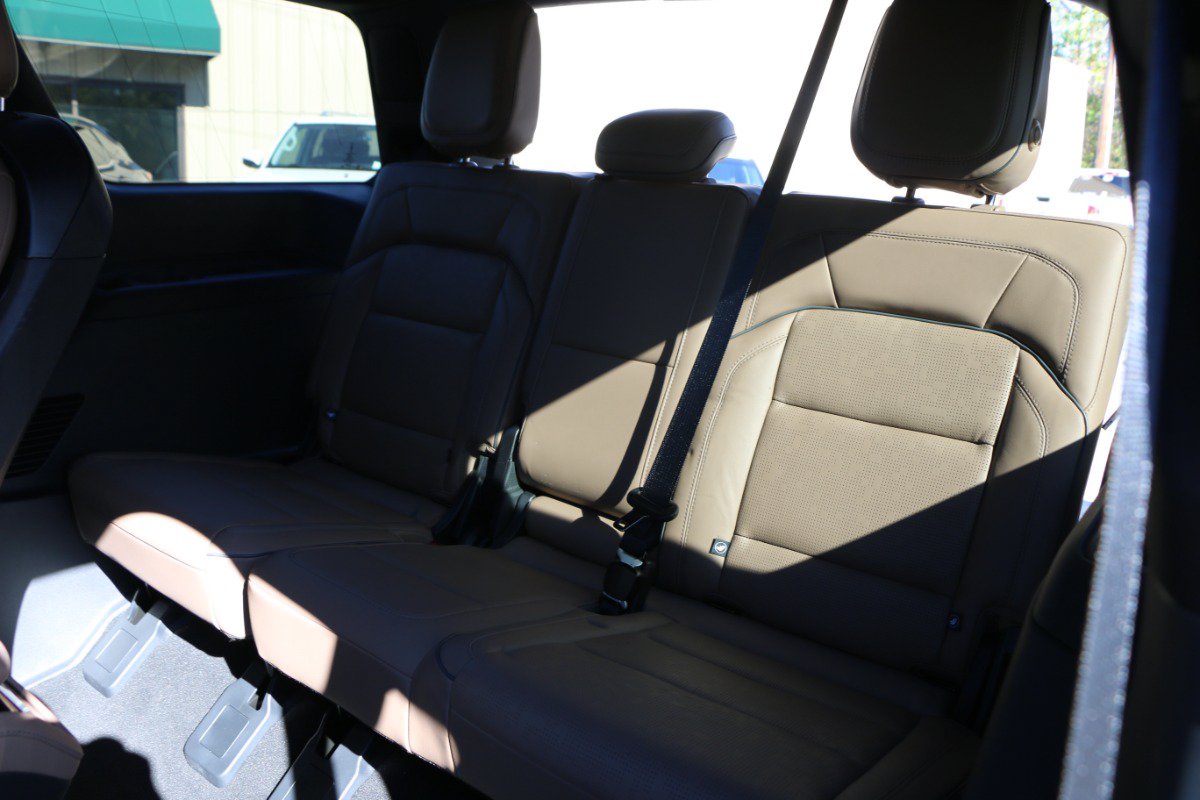 Used 2025 Lincoln Navigator Black Label AWD/4WD image 37