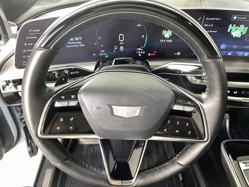 Used 2025 Cadillac Lyriq Sport image 23