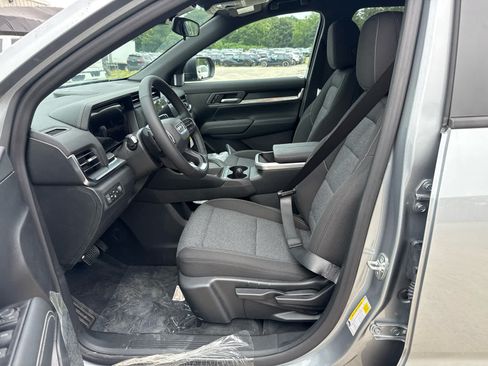 New 2027 GMC Terrain Elevation w/ LPO, Floor Liner Package AWD/4WD image 14