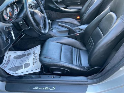 Used 2001 Porsche Boxster S image 18