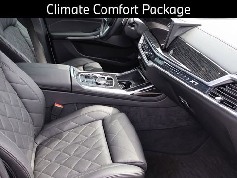 Certified 2024 BMW X7 xDrive40i w/ M Sport Package AWD/4WD image 13