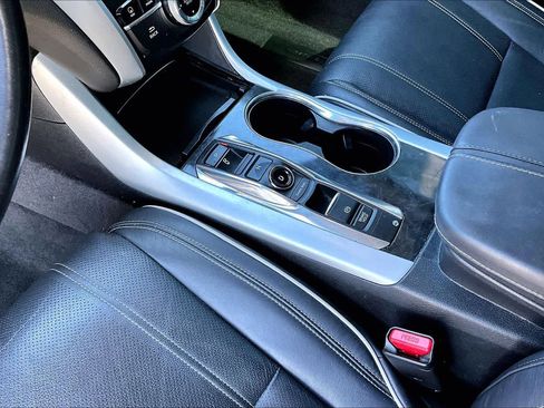 Used 2018 Acura TLX V6 w/ Technology Package image 17