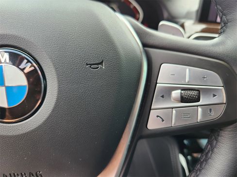 Used 2023 BMW X4 xDrive30i image 27