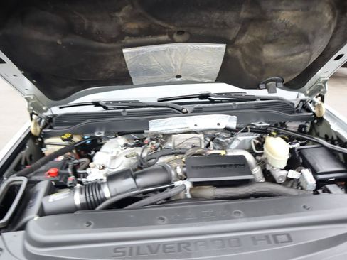 Used 2018 Chevrolet Silverado 2500 LT w/ LT Convenience Package AWD/4WD image 19