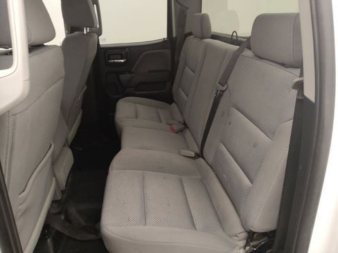 Used 2019 Chevrolet Silverado 1500 W/T w/ WT Convenience Package AWD/4WD image 18