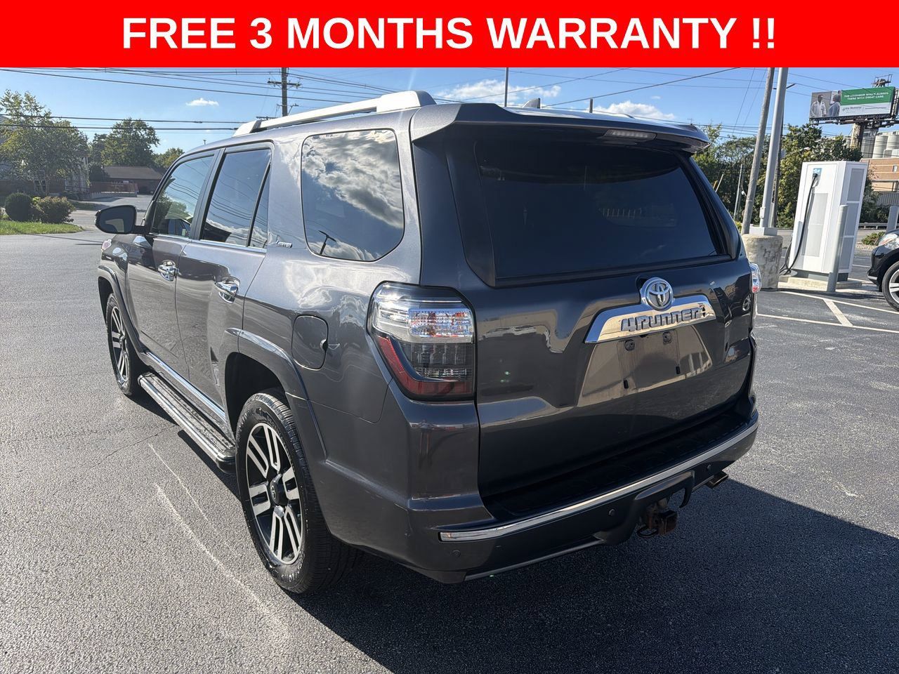 Used 2019 Toyota 4Runner Limited w/ Convenience Package AWD/4WD image 29