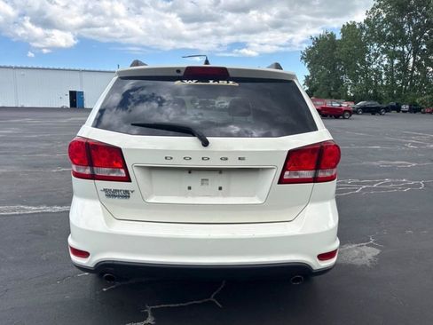 Used 2012 Dodge Journey SXT w/ Popular Equipment Group FWD image 6