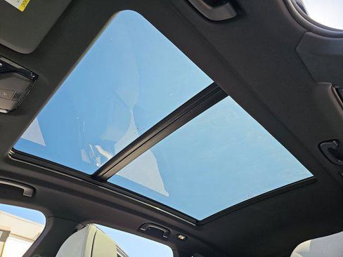 New 2026 BMW X5 sDrive40i w/ Climate Comfort Package image 31