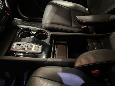 Used 2022 Honda Pilot Touring image 27