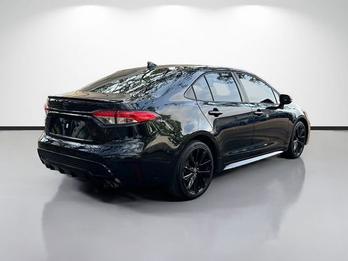 Used 2020 Toyota Corolla SE image 3