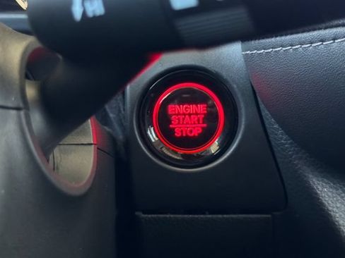 Certified 2024 Honda HR-V EX-L image 27