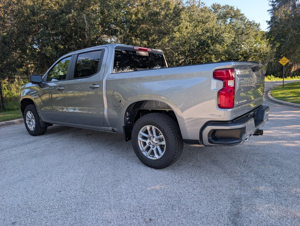 New 2026 Chevrolet Silverado 1500 RST w/ Safety Package AWD/4WD image 6