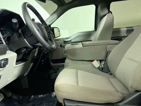 Used 2018 Ford F150 XLT w/ Equipment Group 302A Luxury image 5