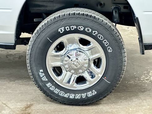 New 2026 RAM 2500 Tradesman AWD/4WD image 42