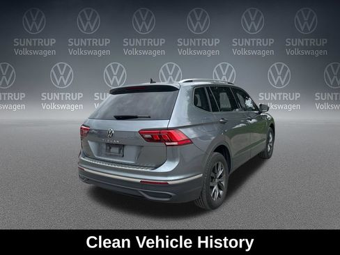 Used 2023 Volkswagen Tiguan SE FWD image 6