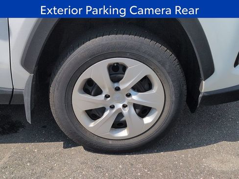 Used 2024 Toyota RAV4 LE AWD/4WD image 11