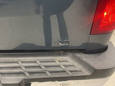 Used 2014 Chevrolet Silverado 2500 LT w/ Interior Plus Package image 8