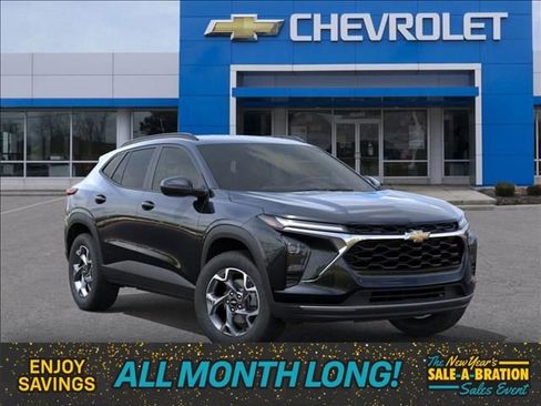 New 2026 Chevrolet Trax LT image 7